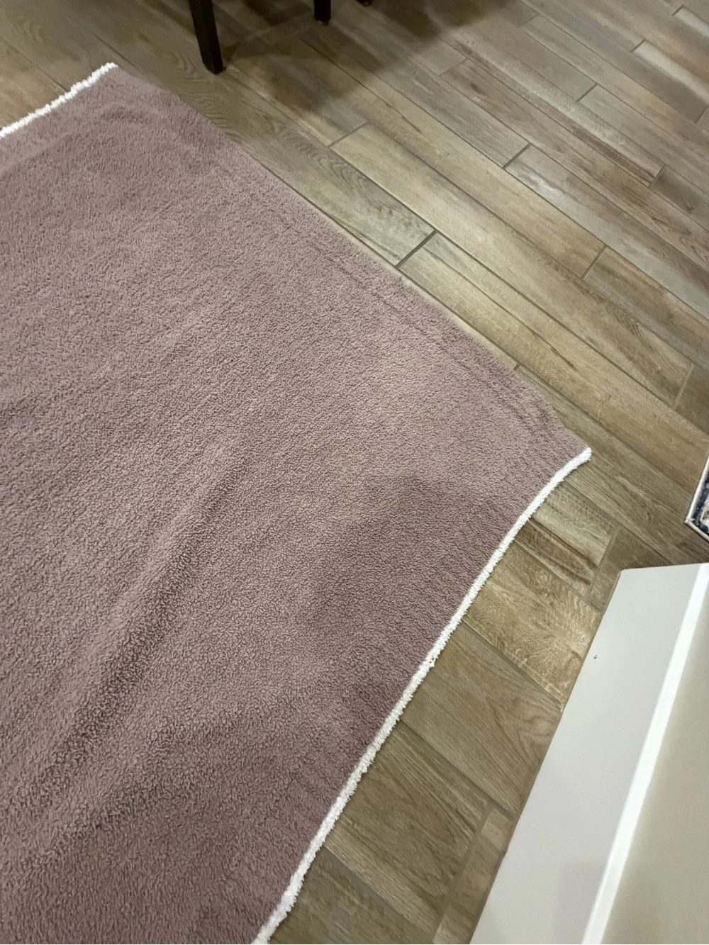 Barefoot Dreams CozyChic mauve pink throw